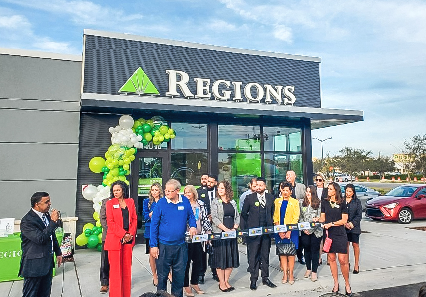 photo of ribbon cutting at the Narcoossee Branch
