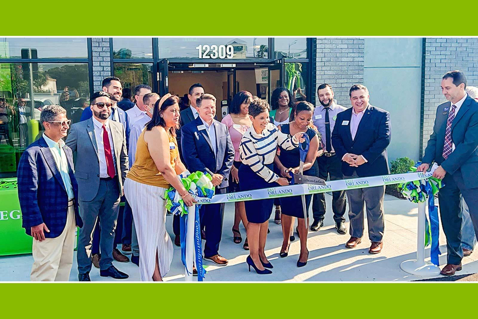 Photo of waterford lakes ribbon cutting