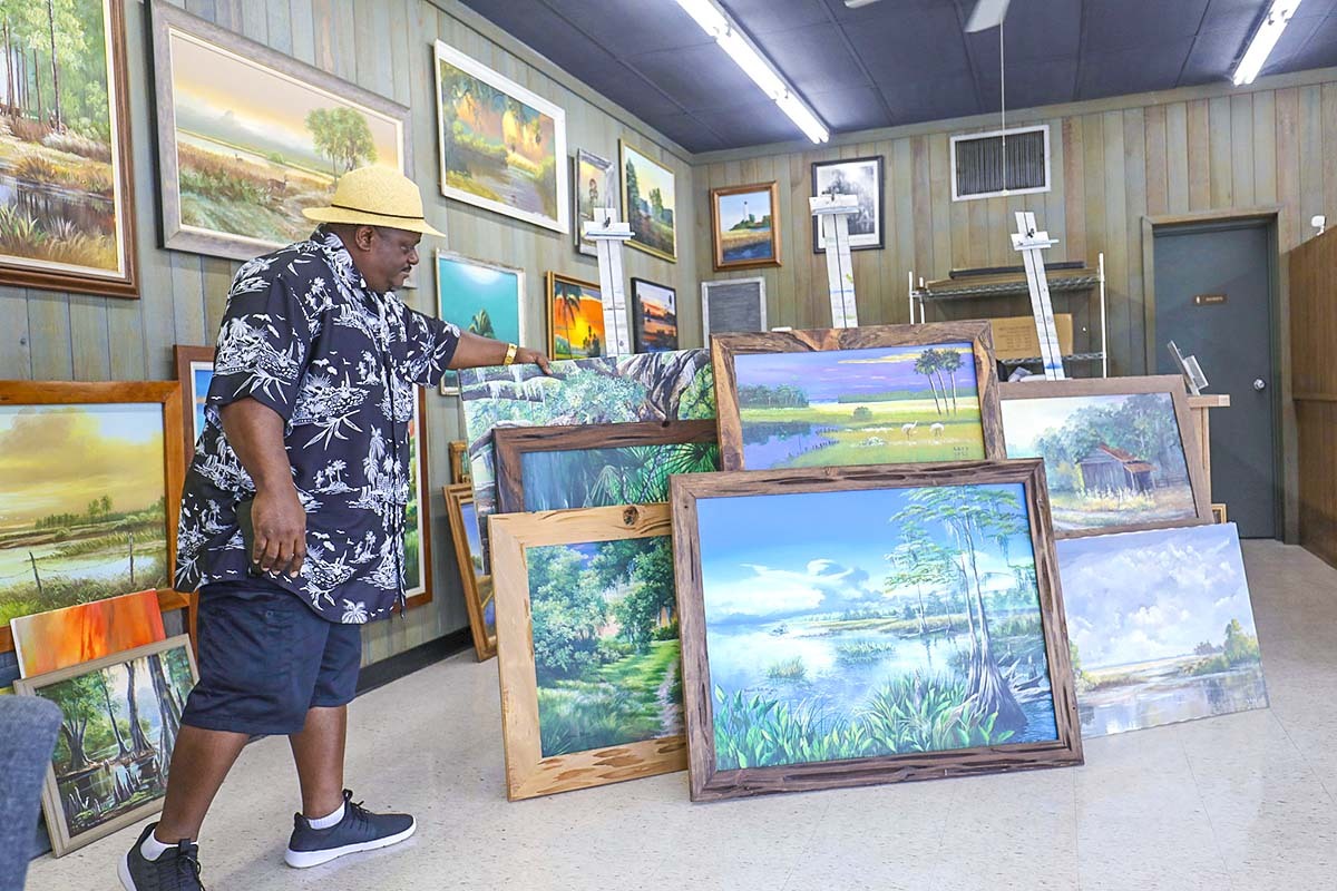 Daniel Butler and his paintings-edit