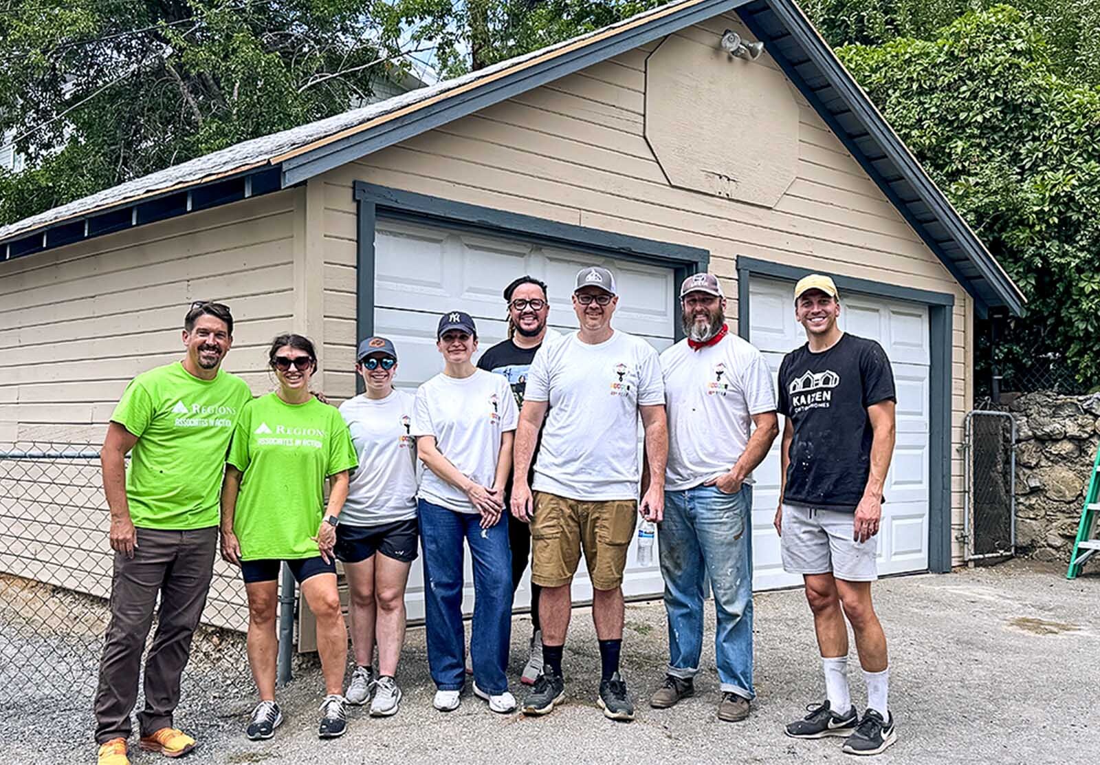 Group photo of Regions volunteers.