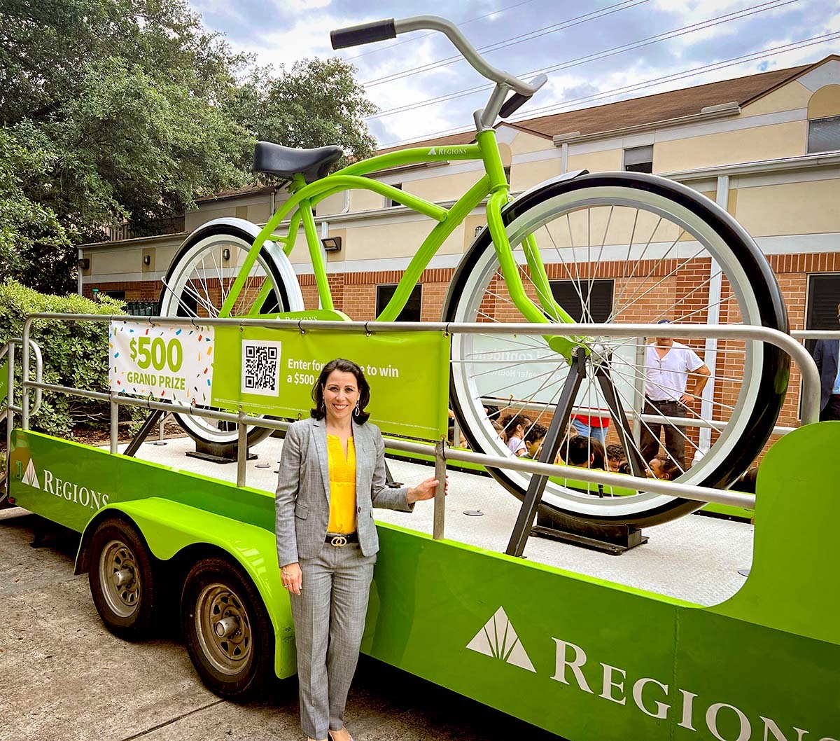 Caroline Verot Moore with Regions Bog Bike.